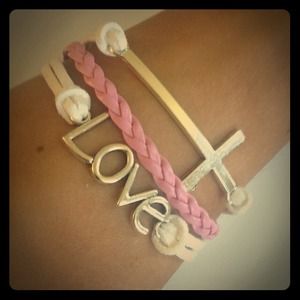 New multi pink and white bracelet