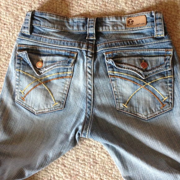 Jeans - Picture 3 of 4
