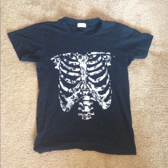 Brandy Melville Skeleton Shirt