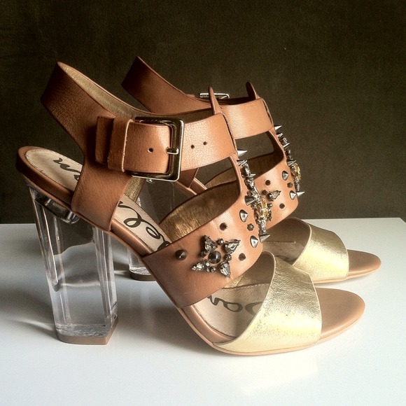 Sam Edelman Shoes - *SOLD* Sam Edelman Embellished sandals, size 7