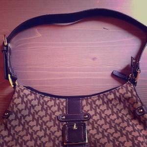 NY & Co brown hand purse