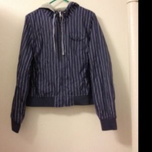 🚫SOLD🚫Striped navyblue light weight hoody jacket