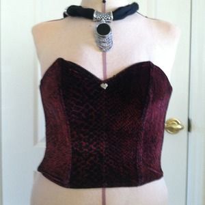 Black n red velour bustier.
