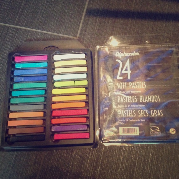 Pastels - Picture 1 of 1