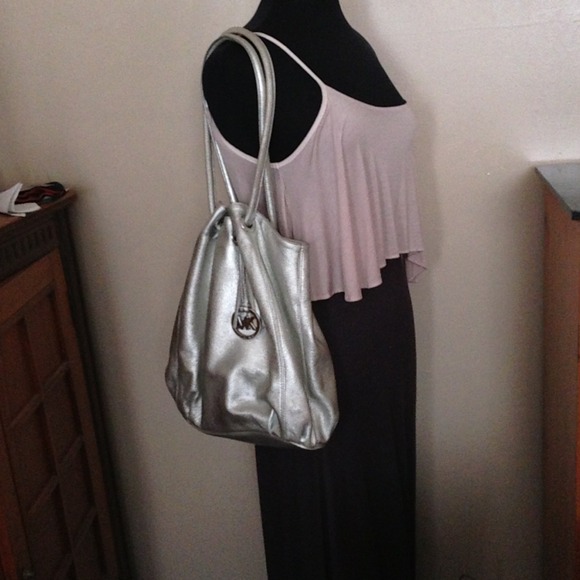 Micheal Kors silver handbag