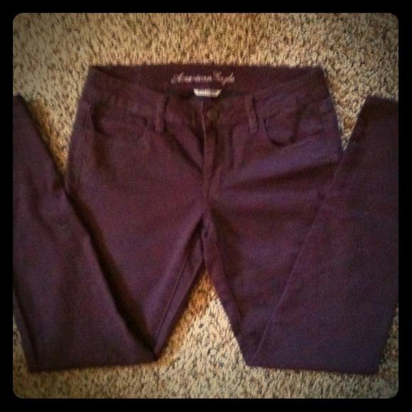 **TRADED**American Eagle Maroon Skinny Jean