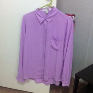 ⛔️XXX SOLD XXX⛔️Purple blouse from forever21