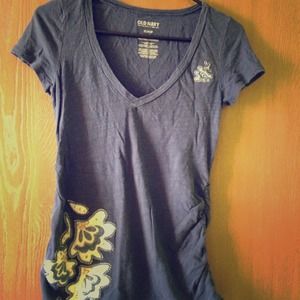 🚫SOLD🚫Old Navy Maternity beaded tee