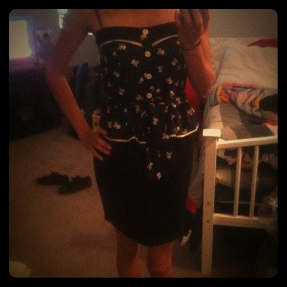 B/W skull peplum dress, Pinup/Rockabilly