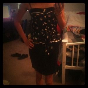 B/W skull peplum dress, Pinup/Rockabilly