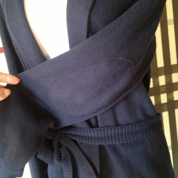 SOLD. Lilly Pulitzer navy open cardigan w/belt szM - Picture 3 of 4