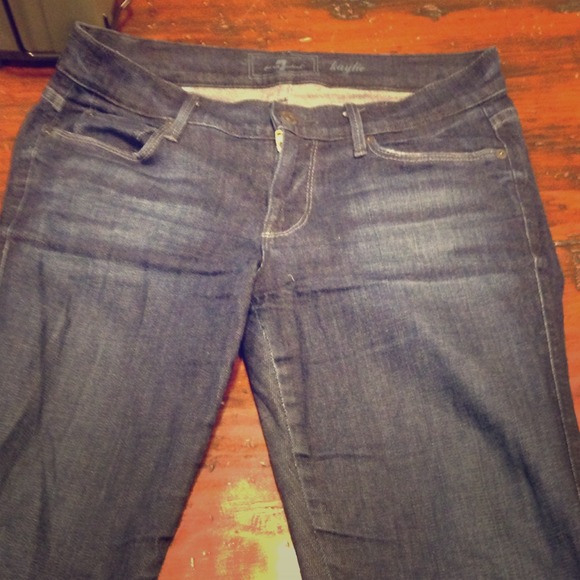 Boot cut seven jeans. Great condition!