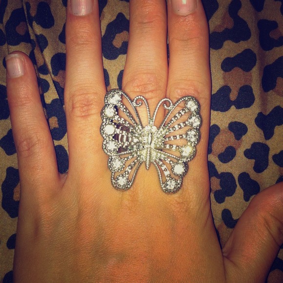 butterfly ring
