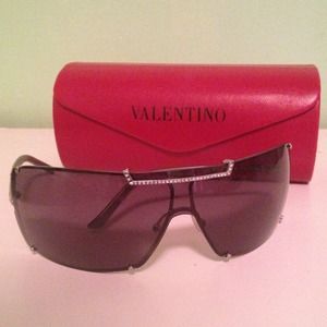 Valentino sunglasses