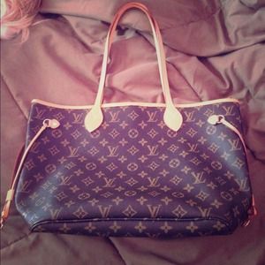 💢SALE💢💗LV BAG CLASS A💗