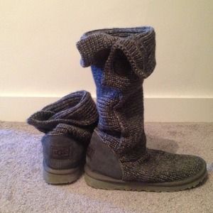 UGG classic cardy boots