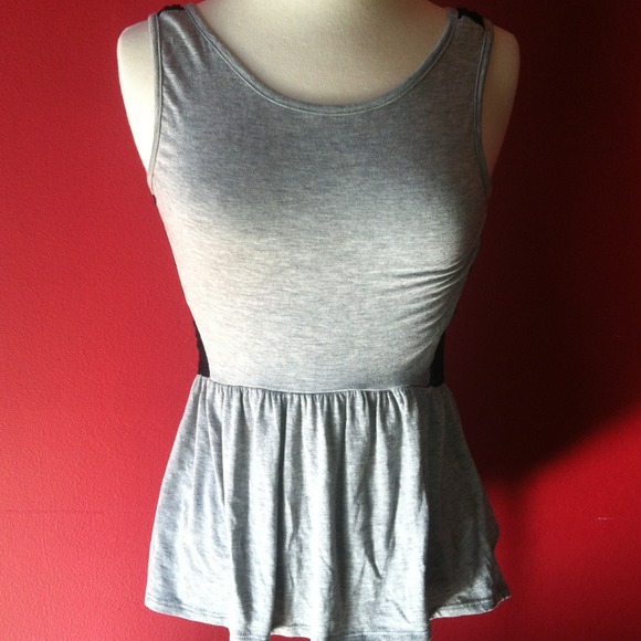 Tank top lace shirt!
