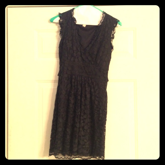 Black lace dress