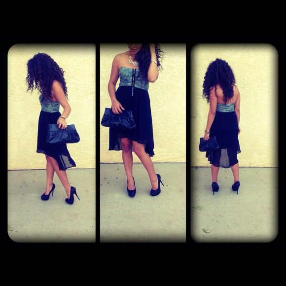 Dresses & Skirts - Dress