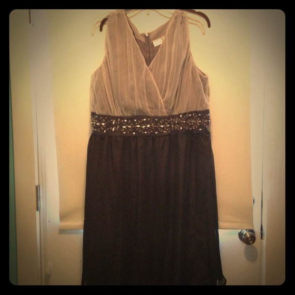 🚫SOLD! Grey and black cocktail dress