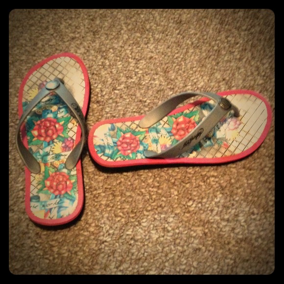 Ed hardy flip-flops