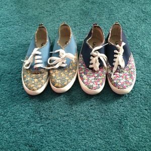 Flower canvas shoes bundle