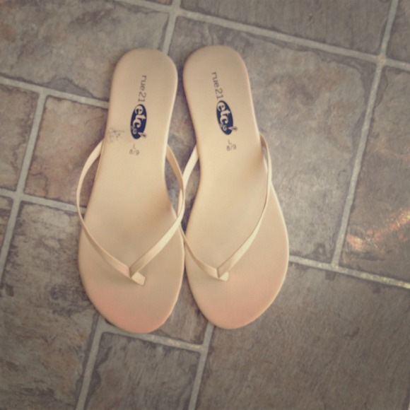 Nude Thong Flats