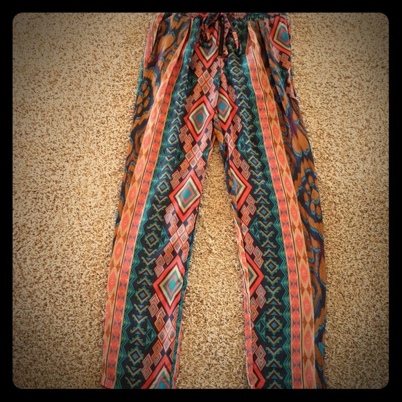 Palazzo pants with high waist