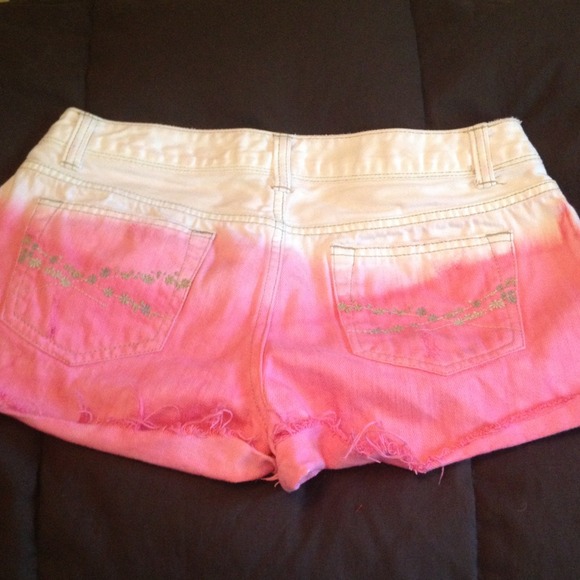 Pink Shorts - Picture 2 of 2