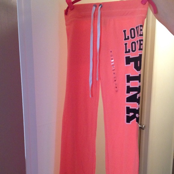 VS sweatpants