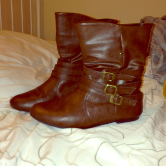 ❌SOLD❌Brown boots🍂