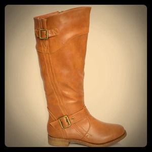 gorgeous riding boots!!