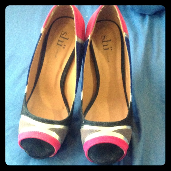 Rwduced** super sexy heels