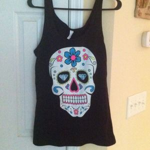 🎀REDUCED🎀Black fitted tank with custom design