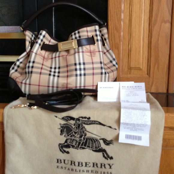 Burberry medium willenmore handbag