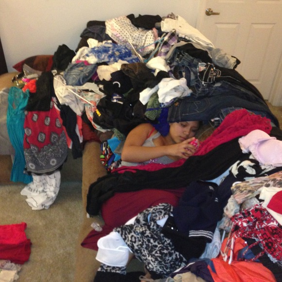 SHOP OUR CLOSETS!!! - Picture 4 of 4