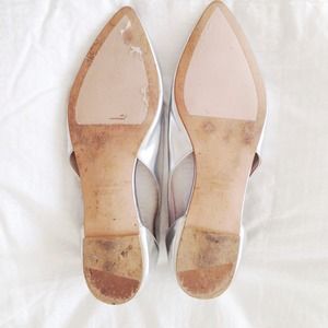 Zara Shoes - reserved for @bellalopez - Zara Silver Flats Zara Shoes - reserved for @bellalopez - Zara Silver Flats