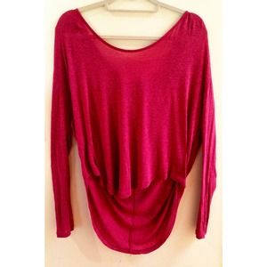 Hight to Low Brandy Melville Sweater