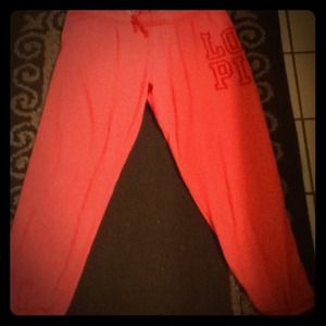 ❌Hold❌Victoria's Secret sweat pants 💕