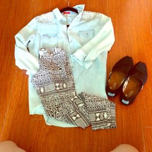 Leggings & long sleeved shirt (reserved)