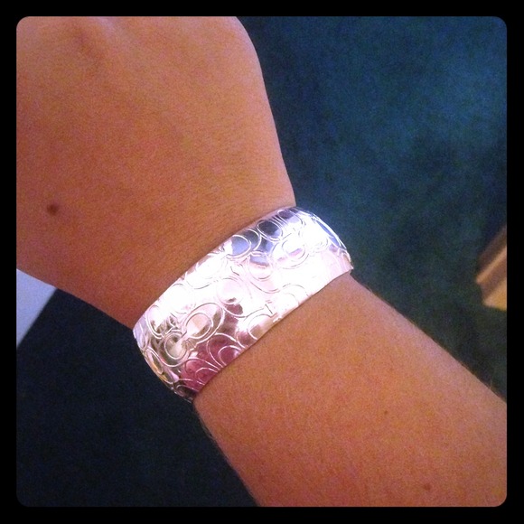 Coach adjustable bracelet