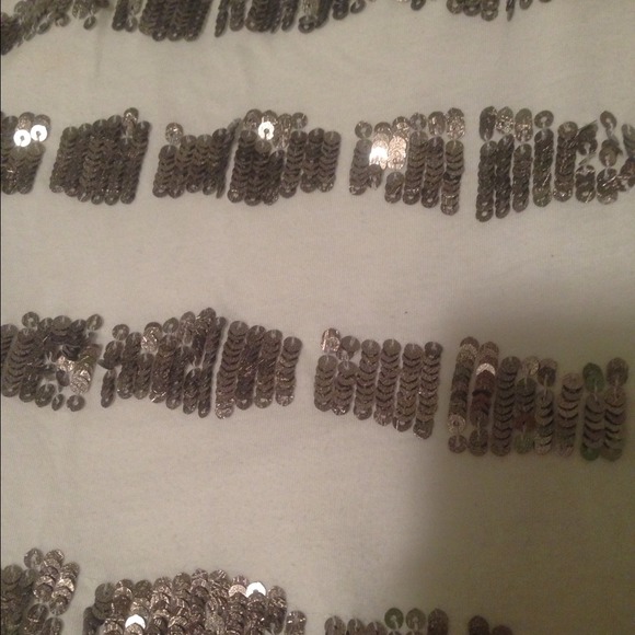 Calvin Klein top! - Picture 2 of 2