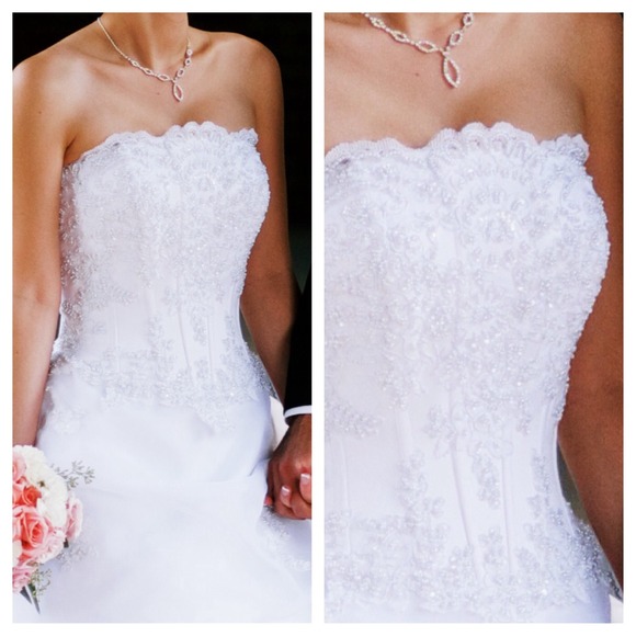 Beautiful Petite Satin Corset Wedding Dress - Picture 3 of 4