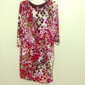 Beautiful fitted tie knot dress by Muse. New
