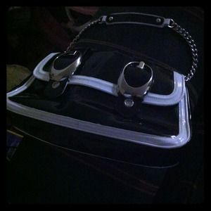 Black and white hand bag