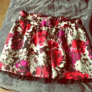 🎀SOLD🎀 Candies ruffled flower print silk skirt.