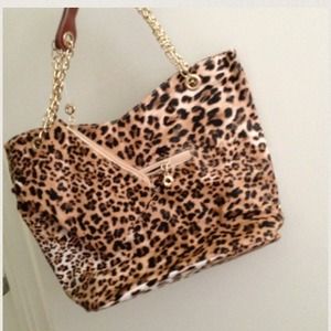 New leopard tote bag with free make-up pouch