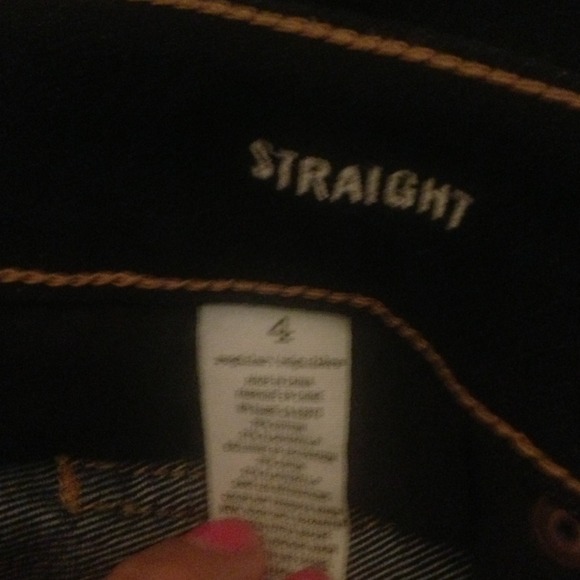 ⛔️SOLD⛔️😱**REDUCED**American Eagle Jeans - Picture 2 of 2