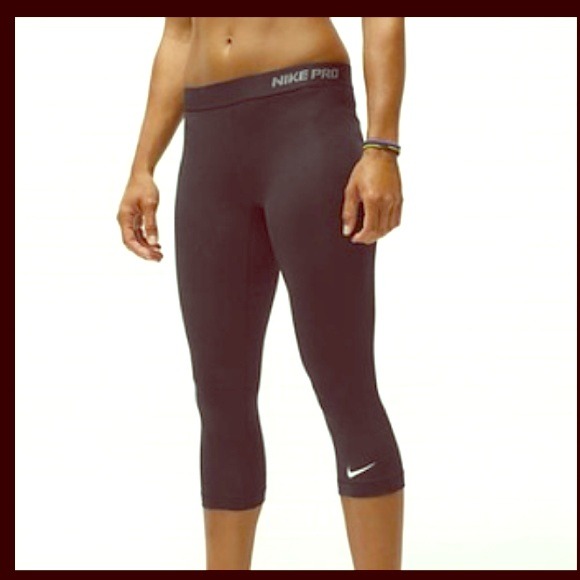 Nike pro Athletic ankle length tights