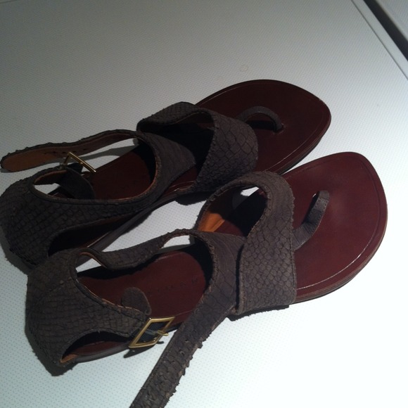 Brown Chie Mihara Sandals Perfect for Summer
